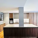 Marques De Pombal Flat A Great Locations Center * Lisbona