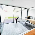 Marques De Pombal Flat A Great Locations Center Appartamento Lisbona