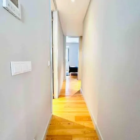 Marques De Pombal Flat A Great Locations Center Apartment