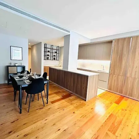 Marques De Pombal Flat A Great Locations Center * Lizbona